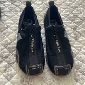 Merrill footwear size 7